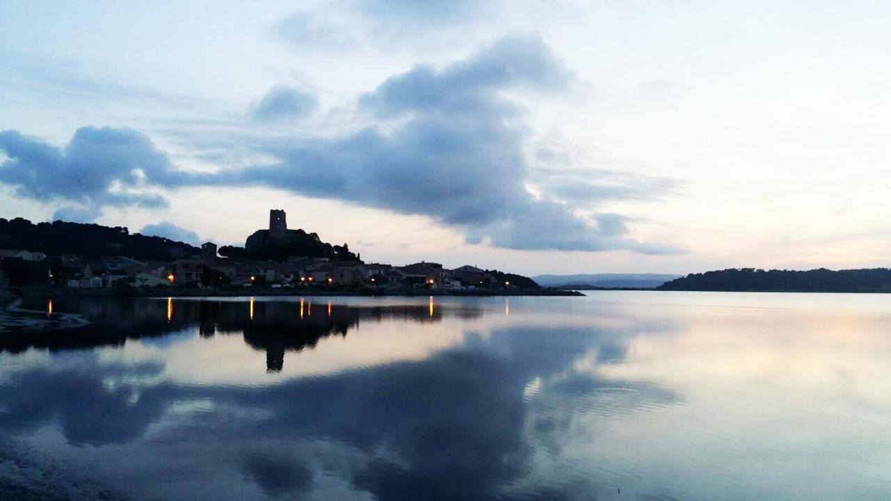 Maisonеtte Arcadia - Vue Sur L'Etang Gruissan Buitenkant foto